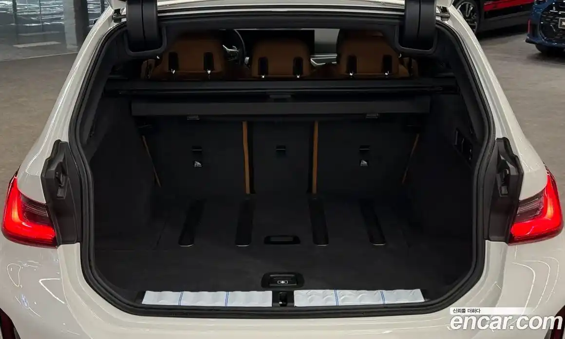 BMW 3-Series 2023 2.0 Автомат в Москве № 228118, фото 11