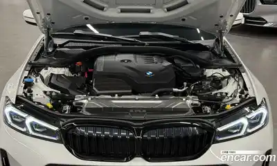 BMW 3-Series 2023 2.0 Автомат в Москве № 228118, миниатюра 6