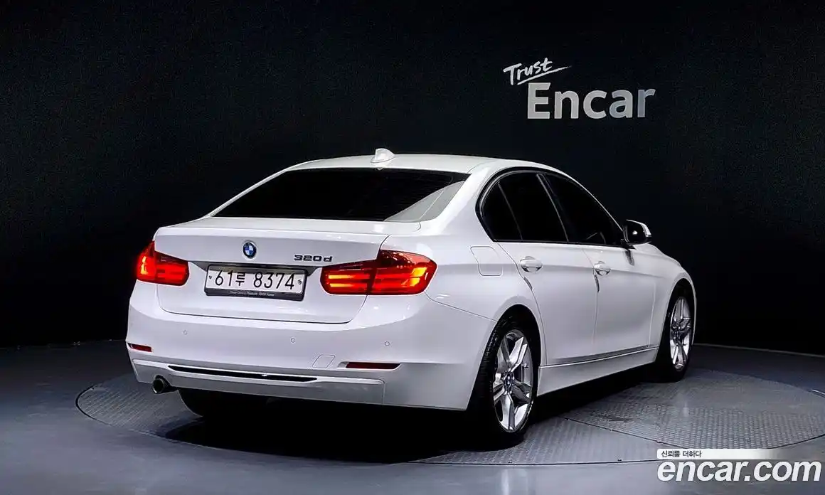 BMW 3-Series 2015 2.0 Автомат в Москве № 228992, фото 17