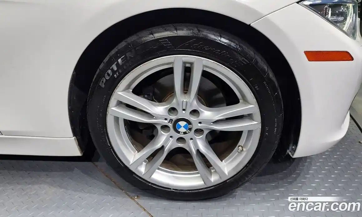 BMW 3-Series 2015 2.0 Автомат в Москве № 228992, фото 4