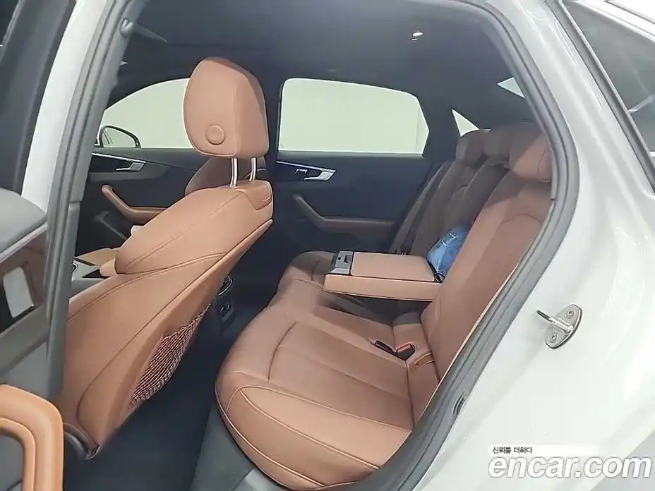 Audi A4 2023 2.0 Автомат в Москве № 230305, фото 12