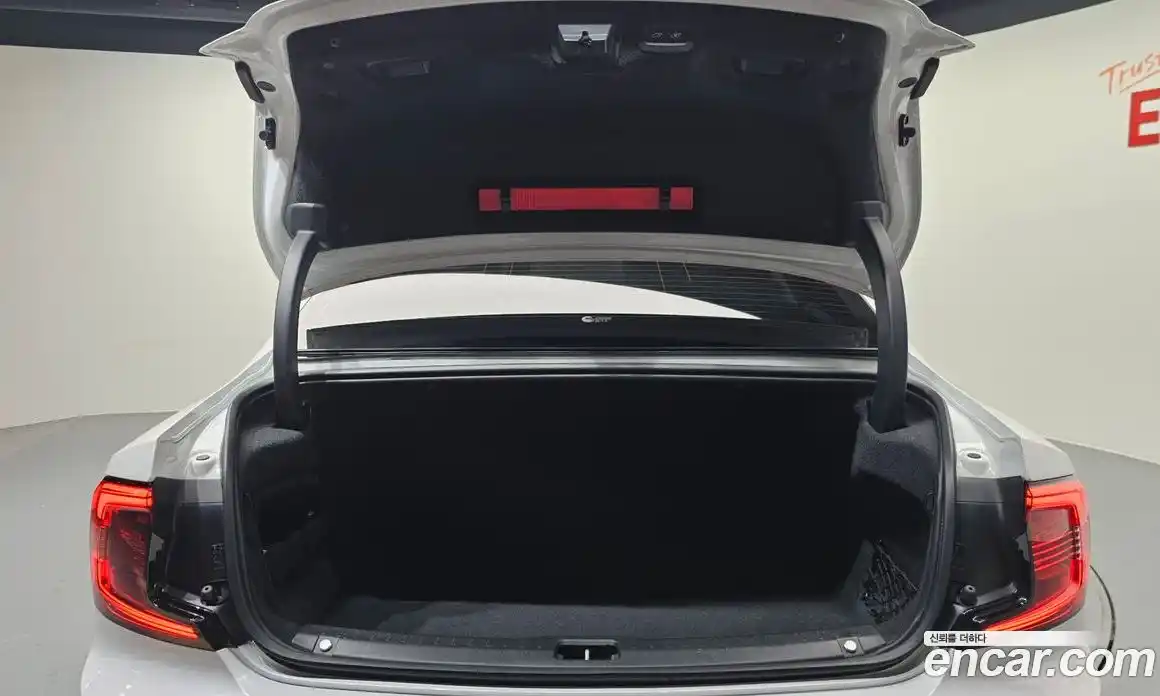 Volvo S90 2021 2.0 Автомат в Москве № 230582, фото 20