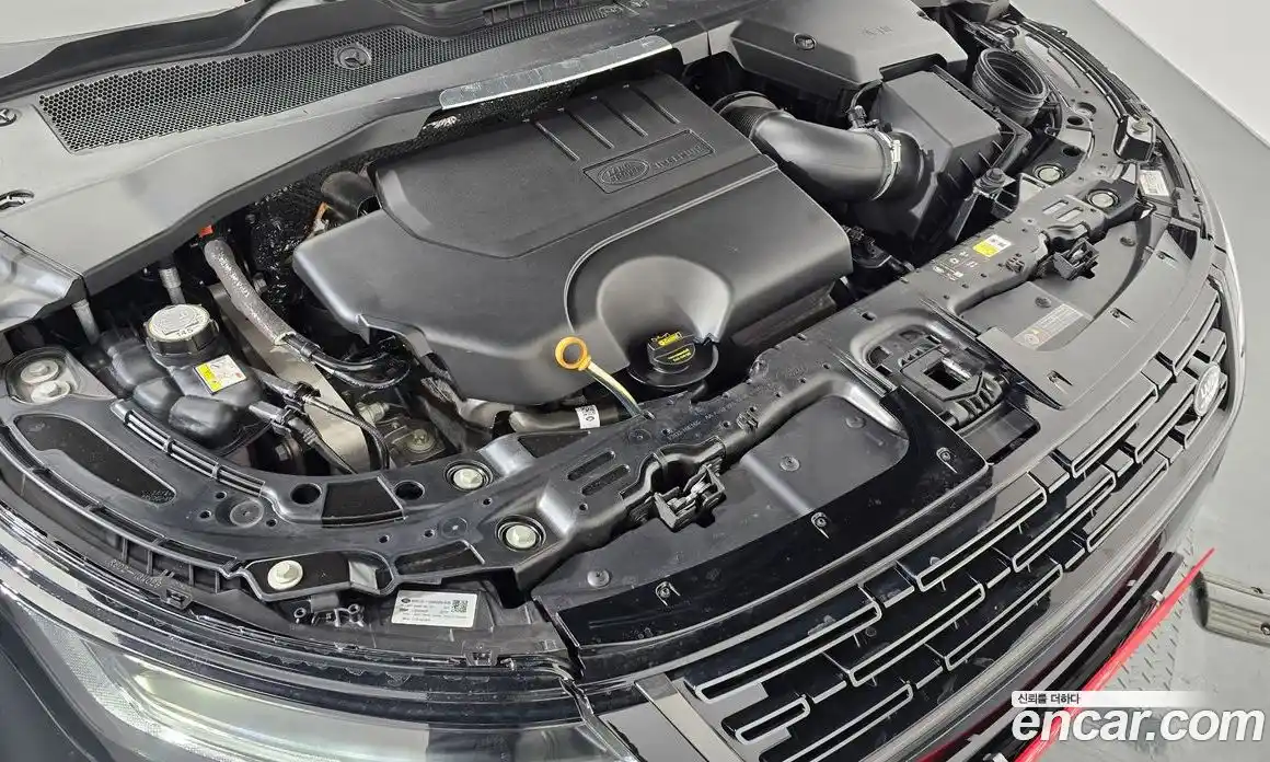 Land Rover Range-Rover Evoque 2025 2.0 Автомат в Москве № 231133, фото 5