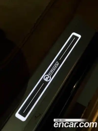 Land Rover Range-Rover 2019 5.0 Автомат в Москве № 231372, миниатюра 11