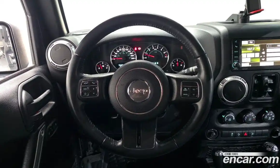 Jeep Wrangler 2017 3.6 Автомат в Москве № 232307, фото 17