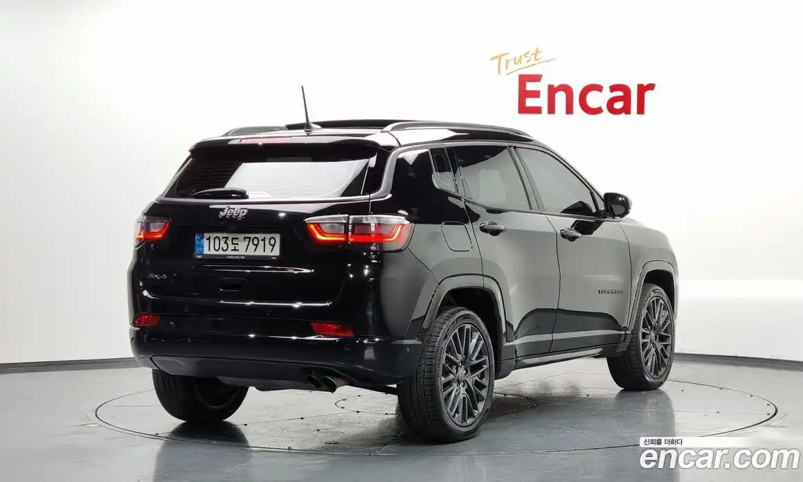 Jeep Compass 2022 2.4 Автомат в Москве № 232382, фото 16