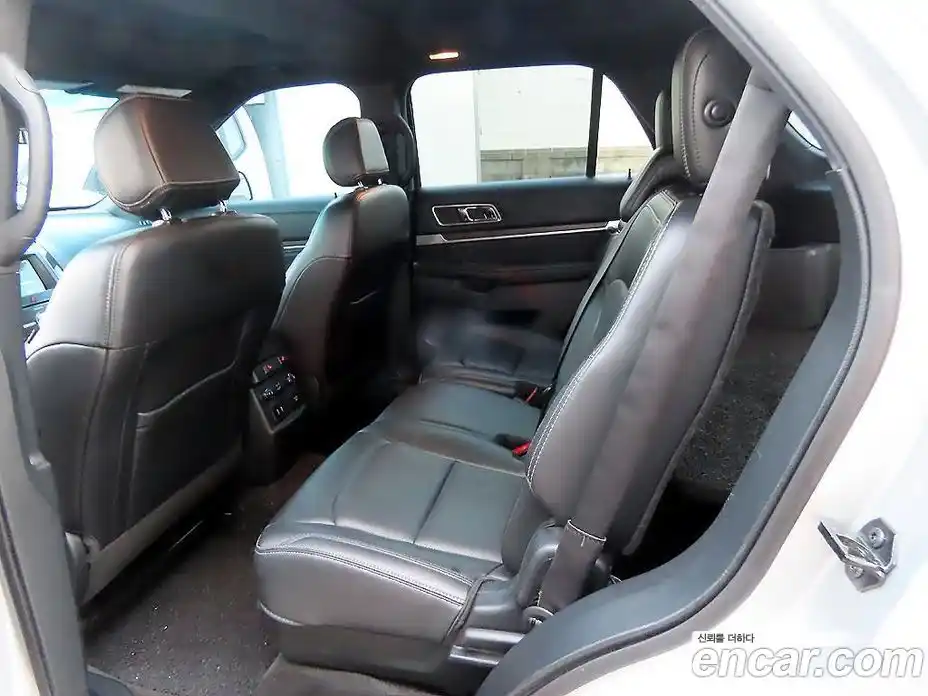 Ford Explorer 2017 2.3 Автомат в Москве № 234156, фото 6