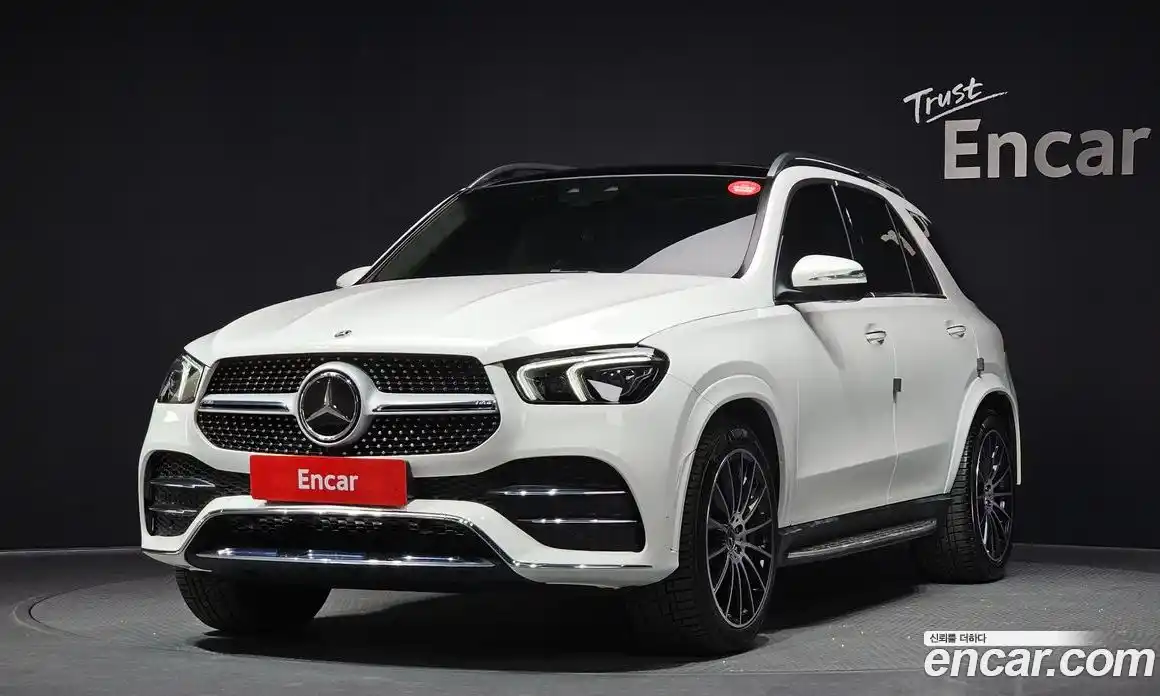 Mercedes-Benz GLE-Class 2023 3.0 Автомат в Москве № 237194, фото 16