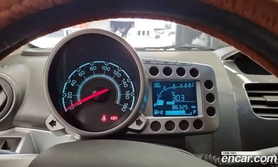 Chevrolet Spark 2012 1.0 Автомат в Москве № 241057, фото 8