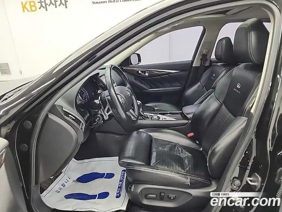 Infiniti Q50 2015 3.5 Автомат в Москве № 249130, фото 11