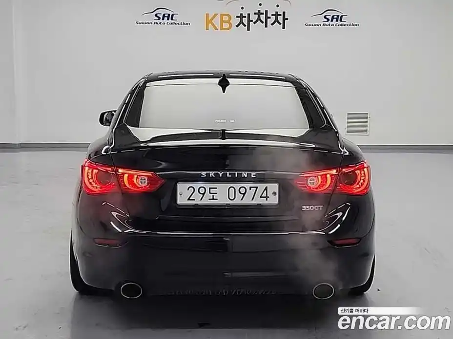 Infiniti Q50 2015 3.5 Автомат в Москве № 249130, фото 3