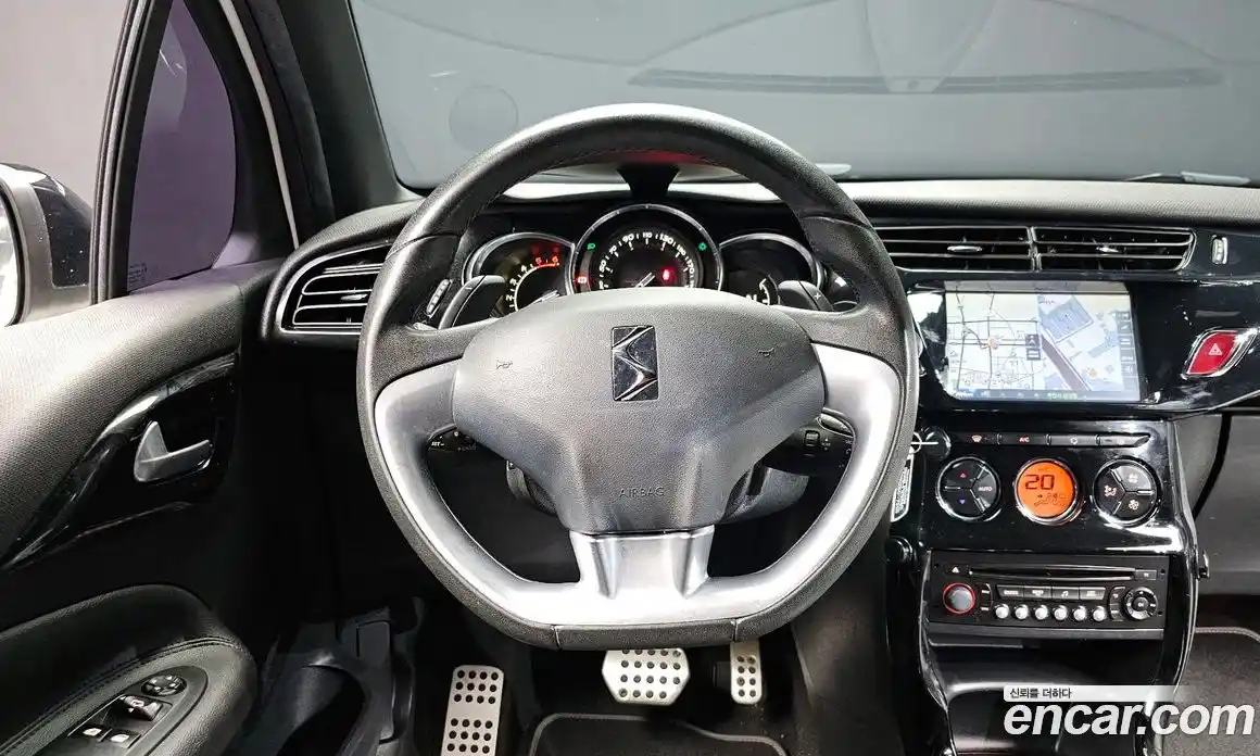 Citroen DS3 2014 1.6 Автомат в Москве № 256802, фото 13