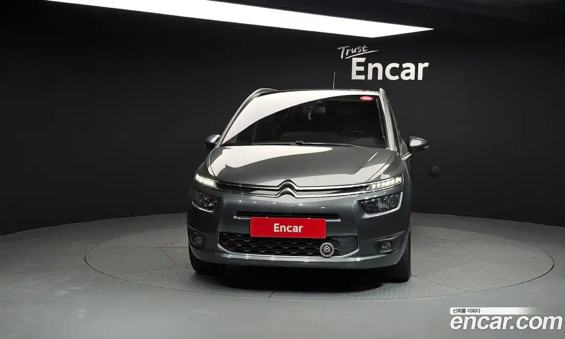 Citroen C4 Picasso 2015 2.0 Автомат в Москве № 256826, фото 3