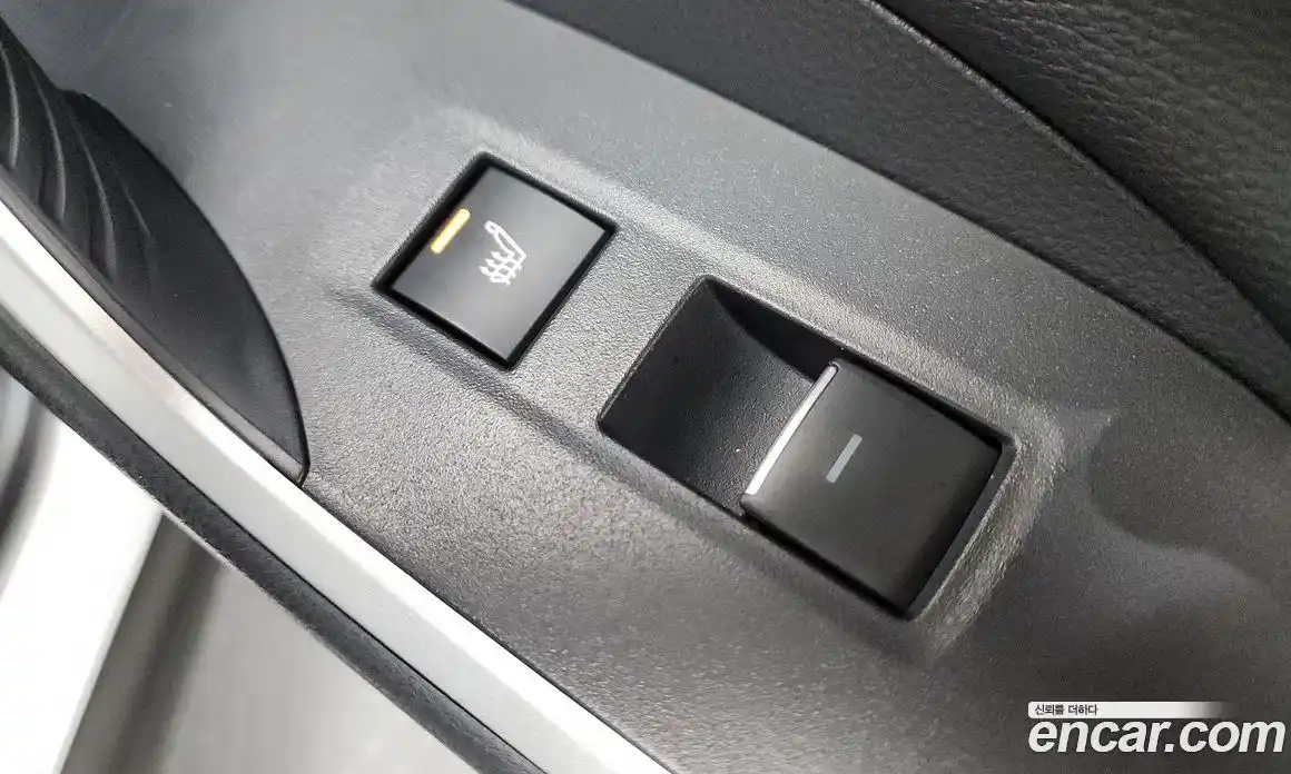 Toyota RAV4 2024 2.5 Автомат в Москве № 269271, фото 7