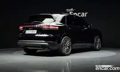 Porsche Cayenne 2021 3.0 Автомат в Москве № 270600, миниатюра 6