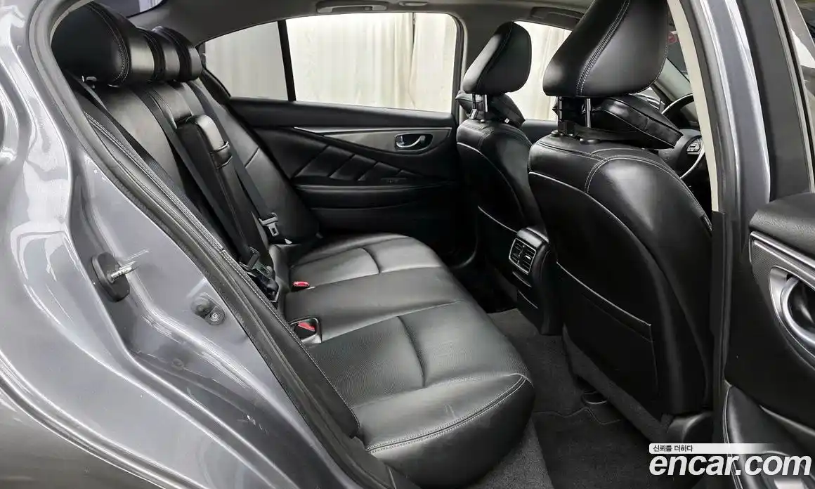 Infiniti Q50 2016 2.1 Автомат в Москве № 271095, фото 4