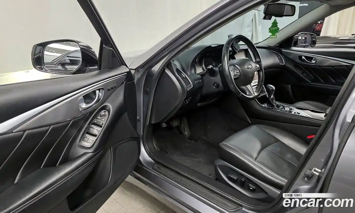 Infiniti Q50 2016 2.1 Автомат в Москве № 271095, фото 6