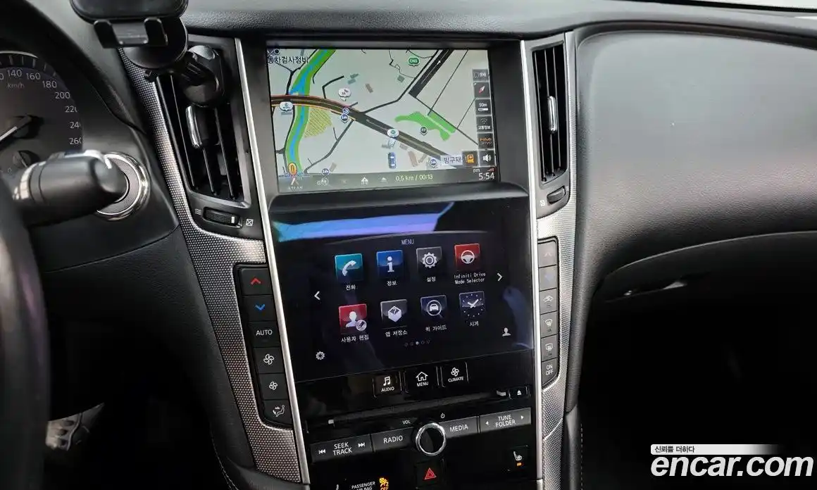 Infiniti Q50 2016 2.1 Автомат в Москве № 271095, фото 7