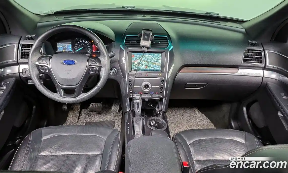 Ford Explorer 2017 2.3 Автомат в Москве № 280903, фото 20