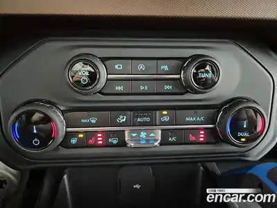 Ford Bronco 2022 2.7 Автомат в Москве № 281908, миниатюра 12