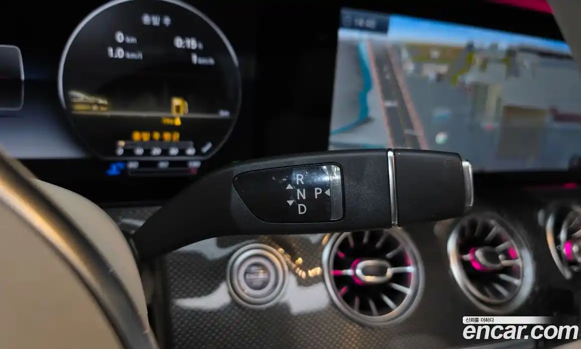 Mercedes-Benz CLS-Class 2020 1.9 Автомат в Москве № 292570, фото 17