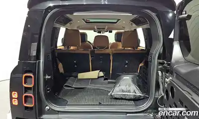 Land Rover Defender 2023 3.0 Автомат в Москве № 297904, миниатюра 12