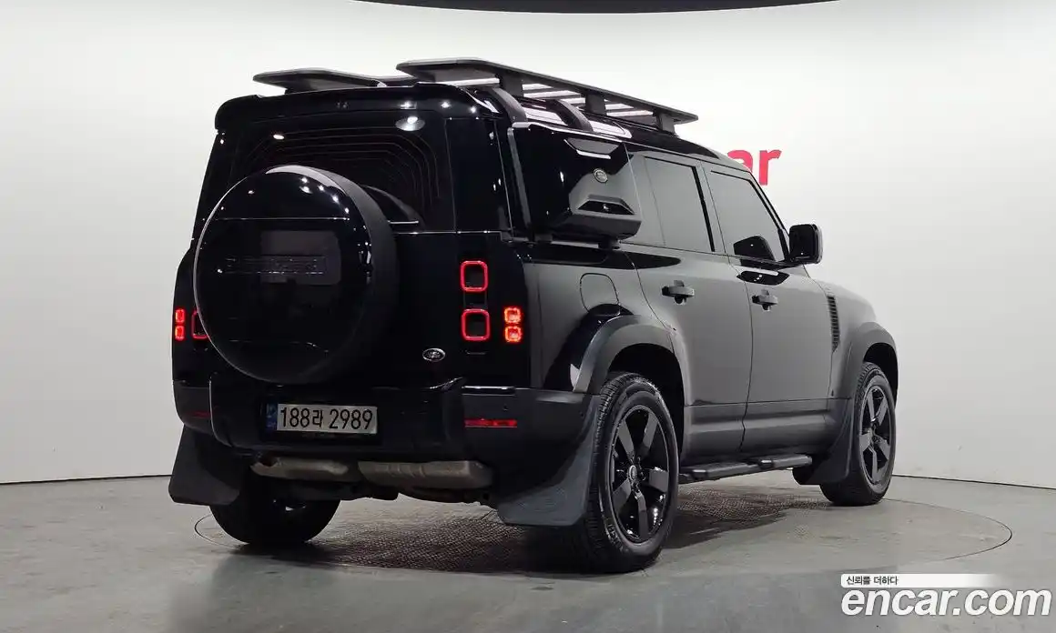 Land Rover Defender 2023 3.0 Автомат в Москве № 297904, фото 19