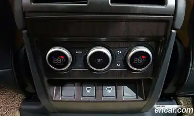 Land Rover Defender 2023 3.0 Автомат в Москве № 297904, миниатюра 5