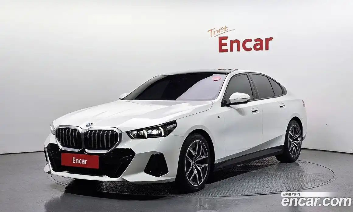 BMW 5-Series 2024 2.0 Автомат в Москве № 302770, фото 5