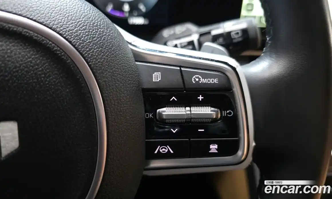 Kia Canival 2023 3.5 Автомат в Москве № 307111, фото 18