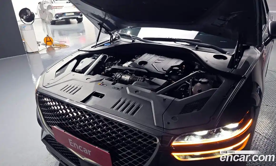 Genesis GV70 2022 2.2 Автомат в Москве № 308977, фото 17