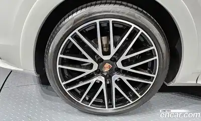 Porsche Cayenne 2023 3.0 Автомат в Москве № 312695, миниатюра 12