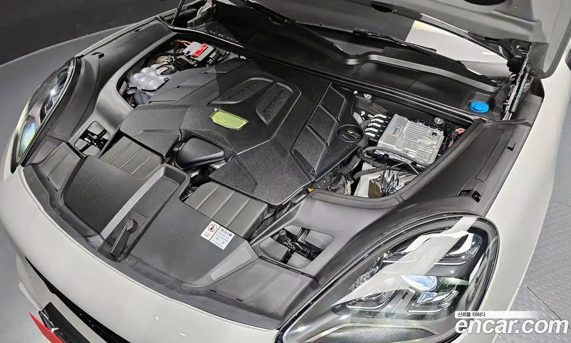 Porsche Cayenne 2023 3.0 Автомат в Москве № 312695, фото 19