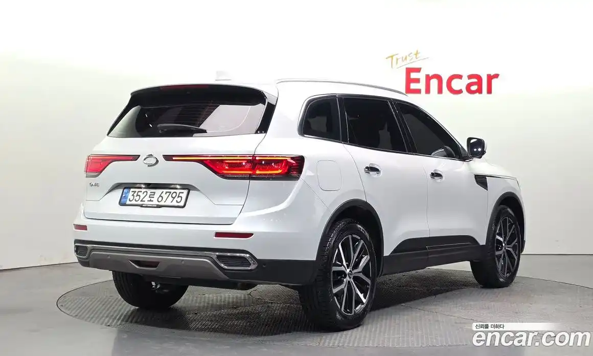 Renault QM6 2023 2.0 Автомат в Москве № 316199, фото 14