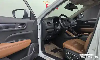 Renault QM6 2023 2.0 Автомат в Москве № 316199, миниатюра 3