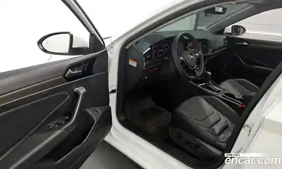 Volkswagen Jetta 2021 1.4 Автомат в Москве № 317835, миниатюра 12