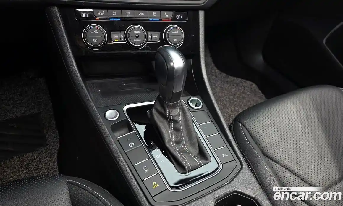 Volkswagen Jetta 2021 1.4 Автомат в Москве № 317835, фото 14