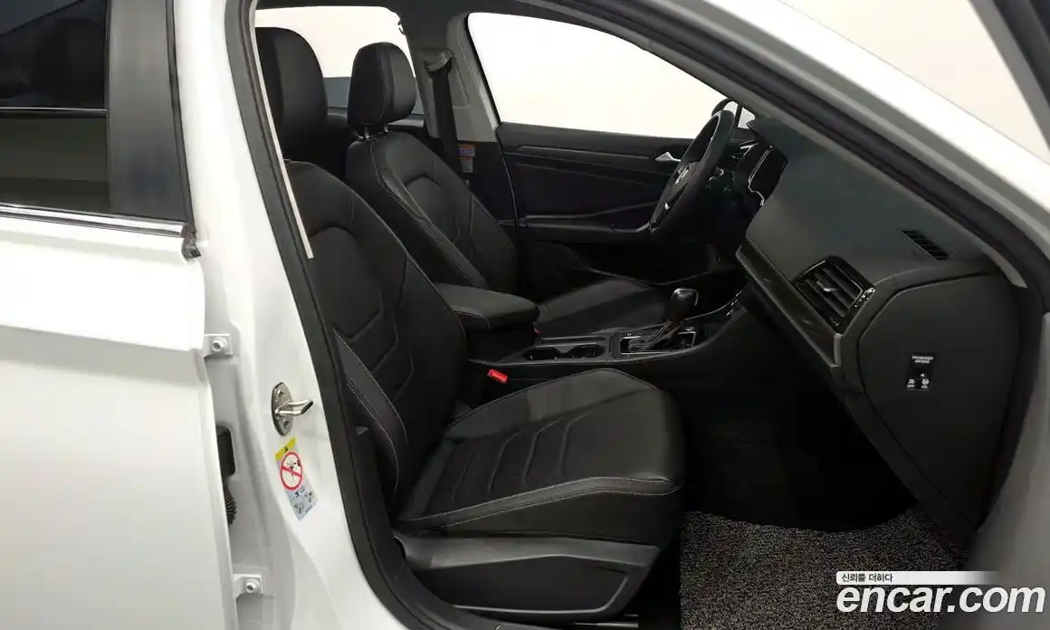 Volkswagen Jetta 2021 1.4 Автомат в Москве № 317835, фото 16