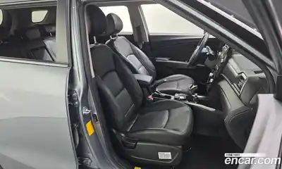 SsangYong TIBOLI 2022 1.5 Автомат в Москве № 32075, миниатюра 5