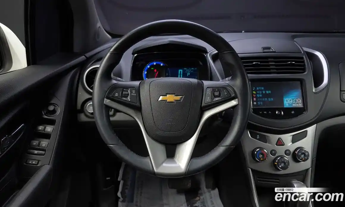 Chevrolet Trax 2016 1.6 Автомат в Москве № 332539, фото 4