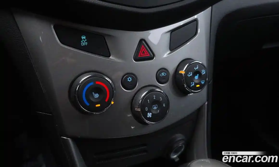 Chevrolet Trax 2016 1.6 Автомат в Москве № 332539, фото 8