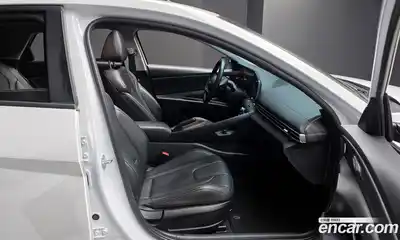 Hyundai Avante 2022 1.6 Автомат в Москве № 3570, миниатюра 9