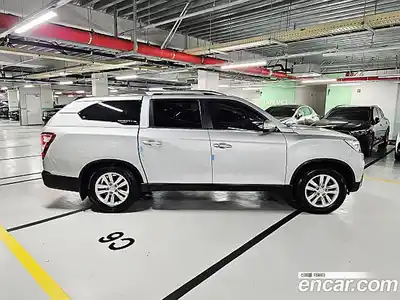 SsangYong Rexton 2019 2.2 Автомат в Москве № 35948, миниатюра 6