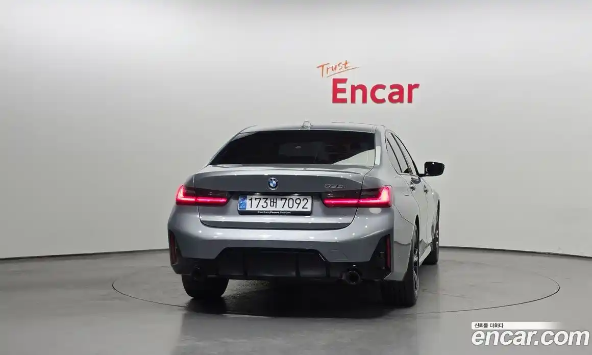 BMW 3-Series 2024 2.0 Автомат в Москве № 361792, фото 4