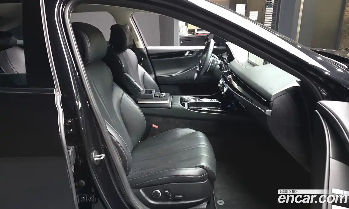 Genesis G80 2022 2.5 Автомат в Москве № 364769, фото 11