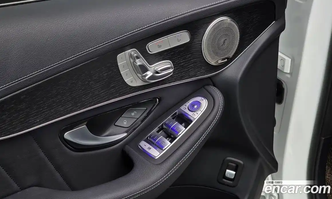 Mercedes-Benz GLC-Class 2023 2.0 Автомат в Москве № 369853, фото 17