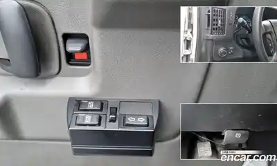 Chevrolet Express Van 2008 6.0 Механическая в Москве № 375164, миниатюра 11