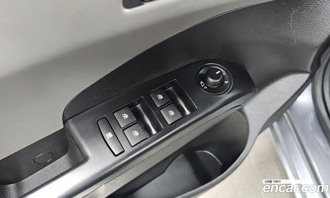 Chevrolet Aveo 2015 1.4 Автомат в Москве № 37573, фото 17