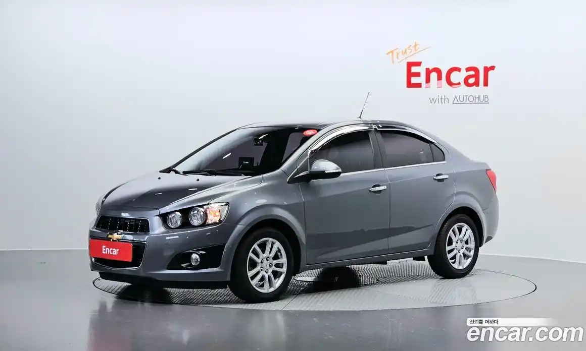 Chevrolet Aveo 2015 1.4 Автомат в Москве № 37573, фото 9