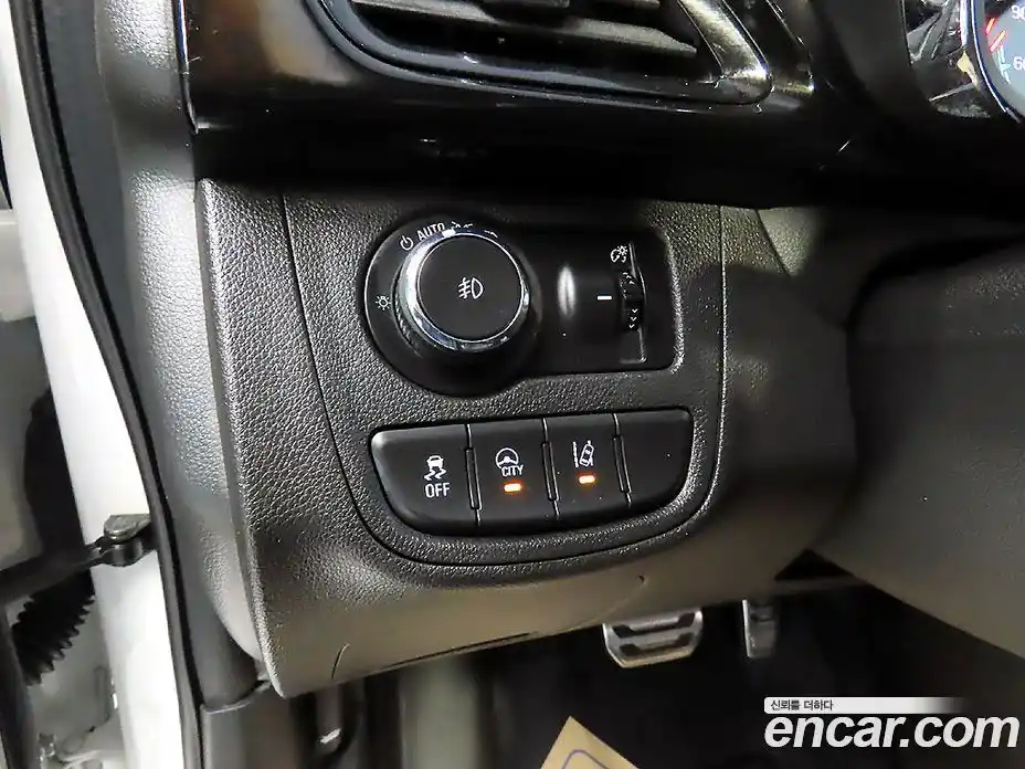 Chevrolet Spark 2016 1.0 Автомат в Москве № 37921, фото 16